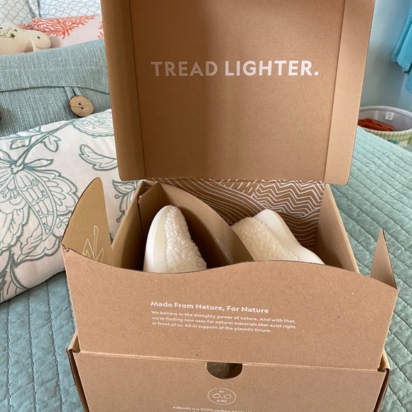 NIB Allbirds Wool Runner Fluff White Sneaker Sz 8 - Picture 9 of 15